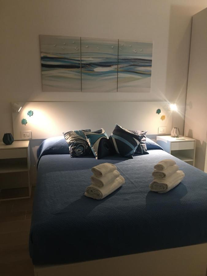 Ferienwohnung La Terrazza Sul Mare - Dimora Di Charme Giovinazzo Exterior foto