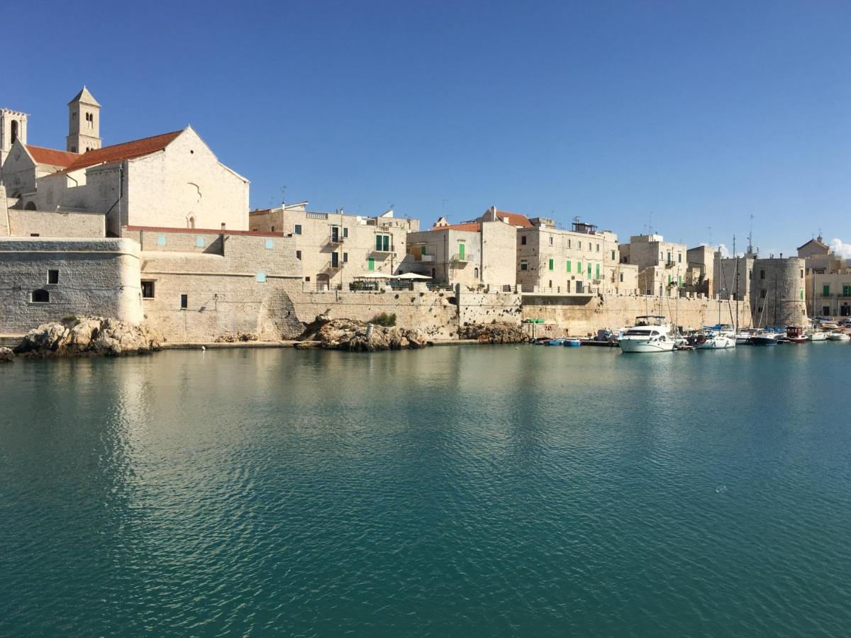 Ferienwohnung La Terrazza Sul Mare - Dimora Di Charme Giovinazzo Exterior foto