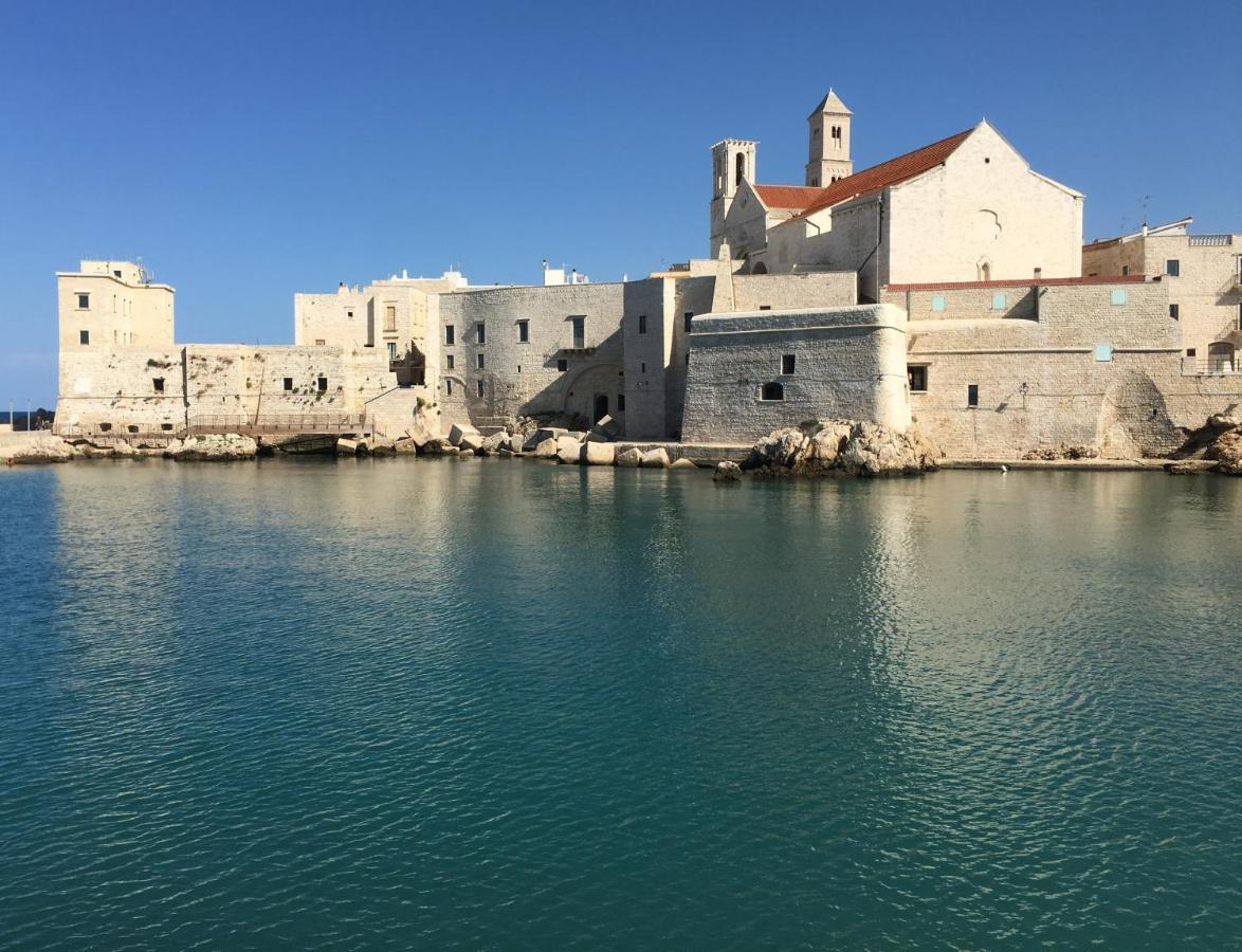 Ferienwohnung La Terrazza Sul Mare - Dimora Di Charme Giovinazzo Exterior foto